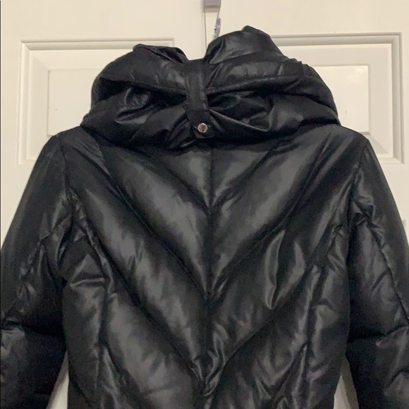 Via Spiga black puffer coat fits below bottom - Picture 5 of 9